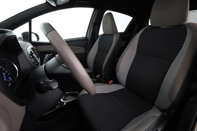 Toyota Yaris image 8