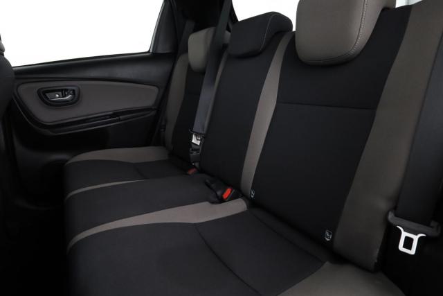 Toyota Yaris image 6