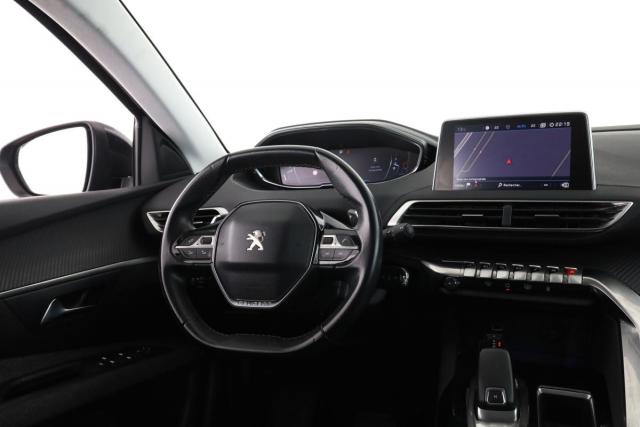 Peugeot 3008 image 6