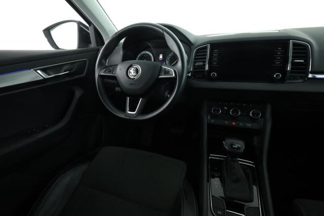 Skoda Karoq image 5