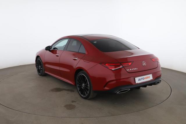 Mercedes Benz Cla image 5