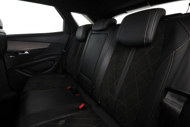 Peugeot 3008 image 2