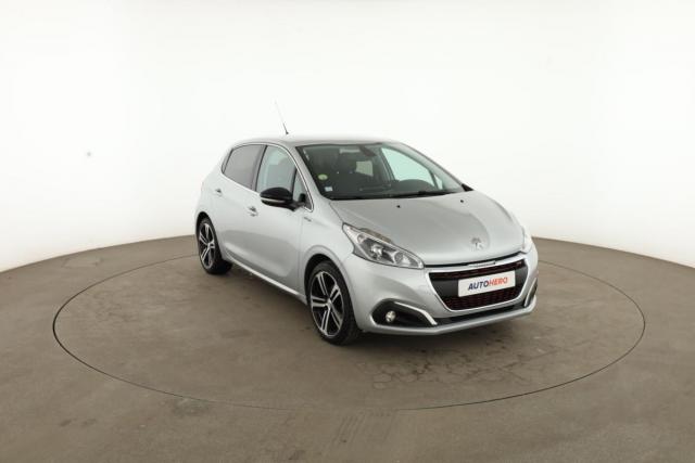 Peugeot 208 image 3
