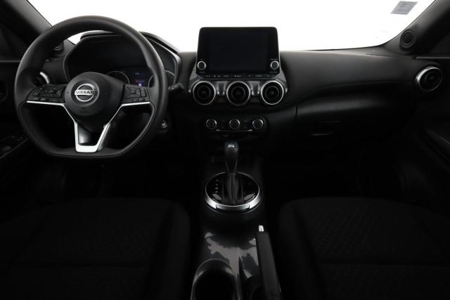Nissan Juke image 6
