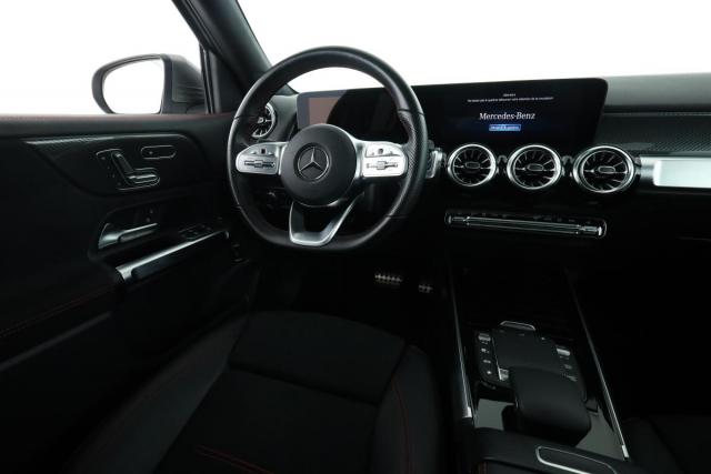 Mercedes Benz Glb image 3
