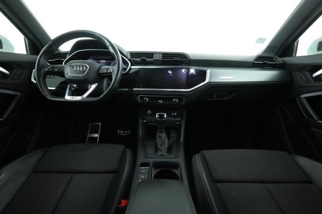 Audi Q3 image 5