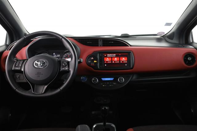 Toyota Yaris image 8