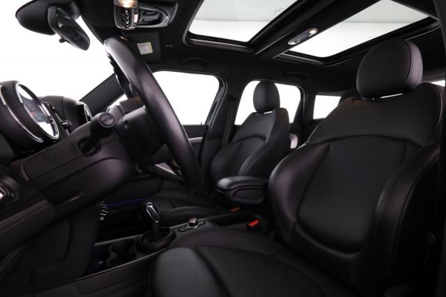 Mini Countryman image 8