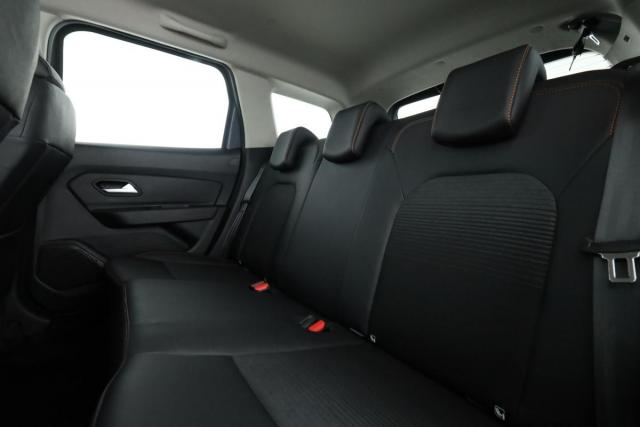 Dacia Duster image 4