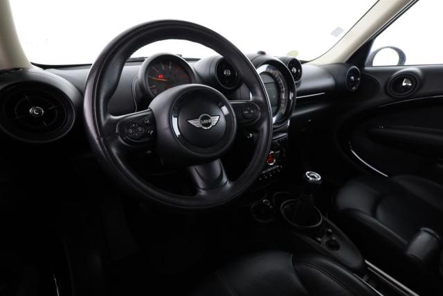 Mini Countryman image 7