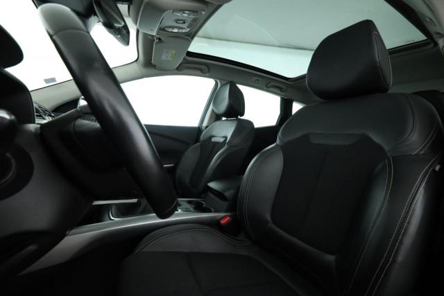 Renault Kadjar image 2