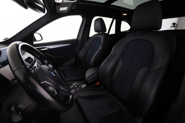 Bmw X1 image 2