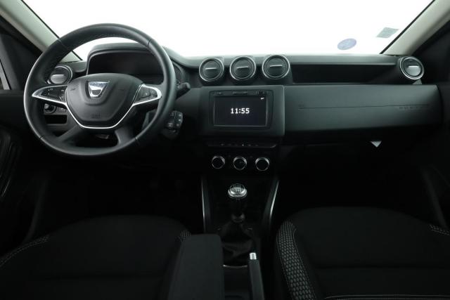 Dacia Duster image 9