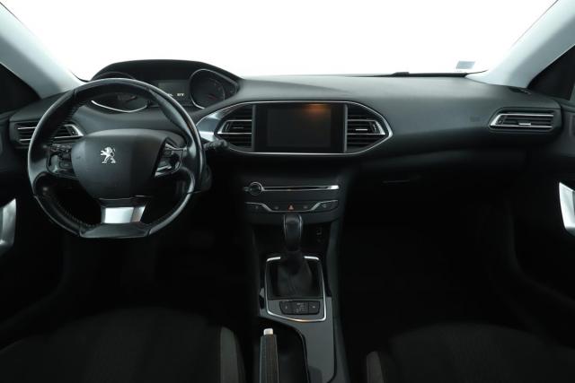Peugeot 308 image 2