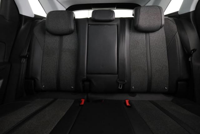 Peugeot 3008 image 7