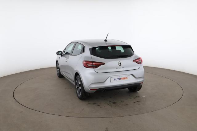 Renault Clio image 8