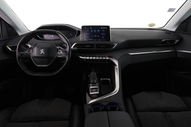 Peugeot 3008 image 6