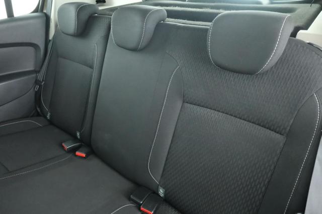 Dacia Sandero Ii image 2