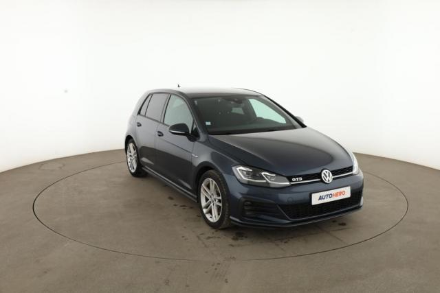Volkswagen Golf image 9