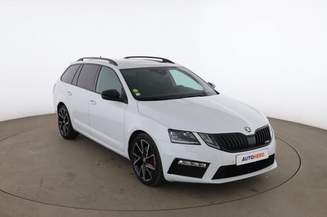 Skoda Octavia image 9