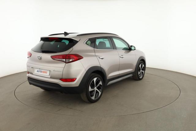 Hyundai Tucson image 2