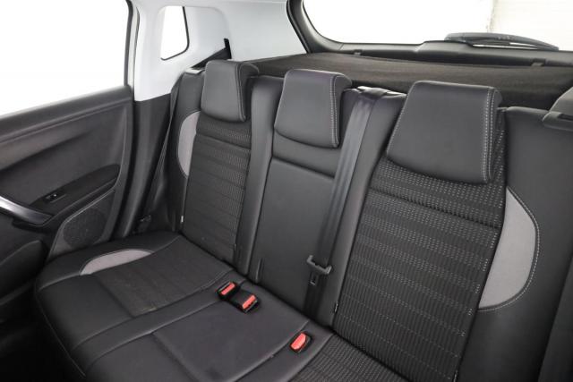 Peugeot 2008 image 7