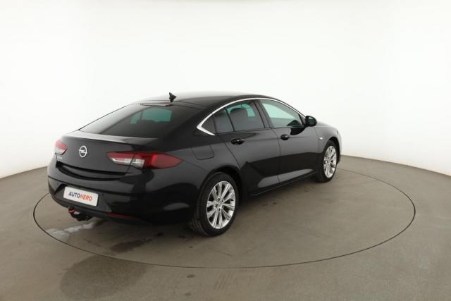 Opel Insignia image 8