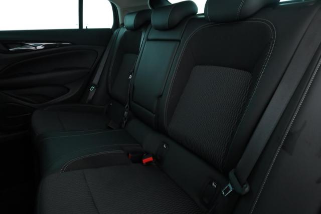 Opel Insignia image 4