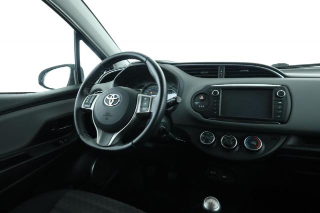 Toyota Yaris image 6