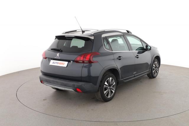 Peugeot 2008 image 1