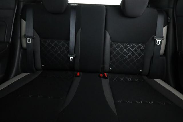 Nissan Micra image 7