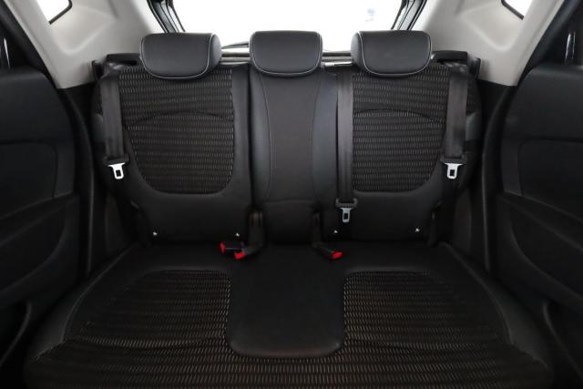 Renault Captur image 8