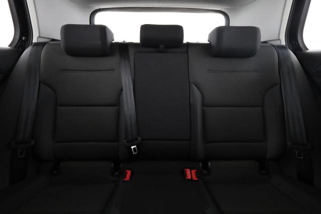 Volkswagen Golf image 5