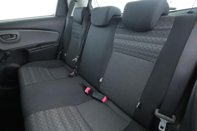 Toyota Yaris image 8