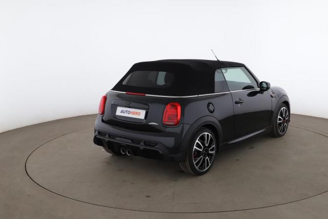 Mini Cabrio image 6