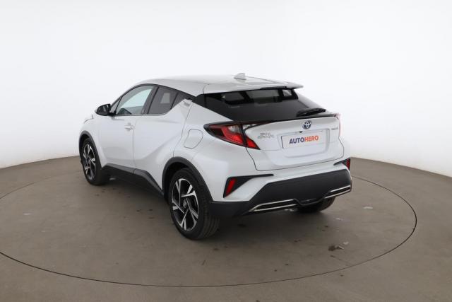 Toyota C-Hr image 1