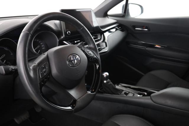 Toyota C-Hr image 3