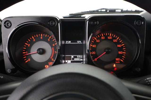 Suzuki Jimny image 8