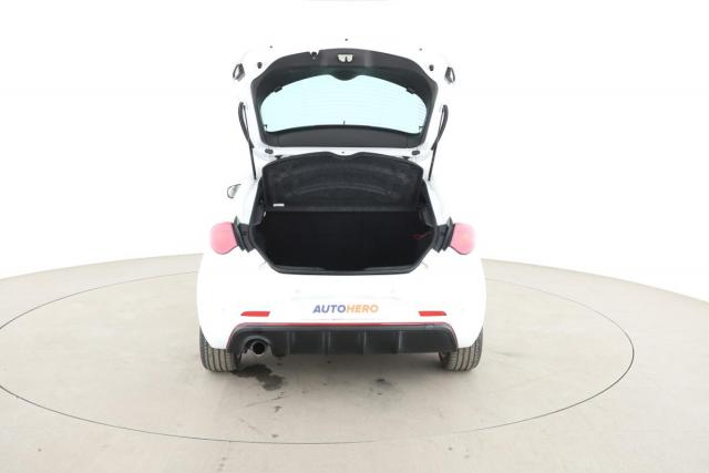 Alfa Romeo Giulietta image 3