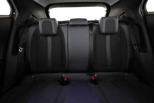 Peugeot 2008 image 5