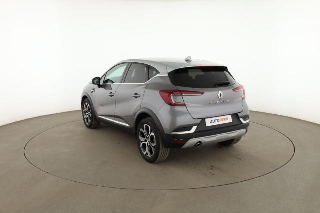 Renault Captur image 2