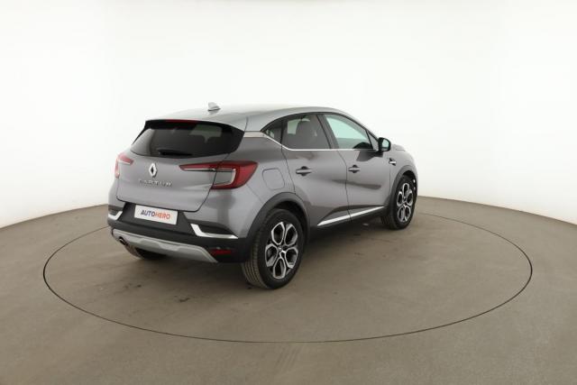 Renault Captur image 6