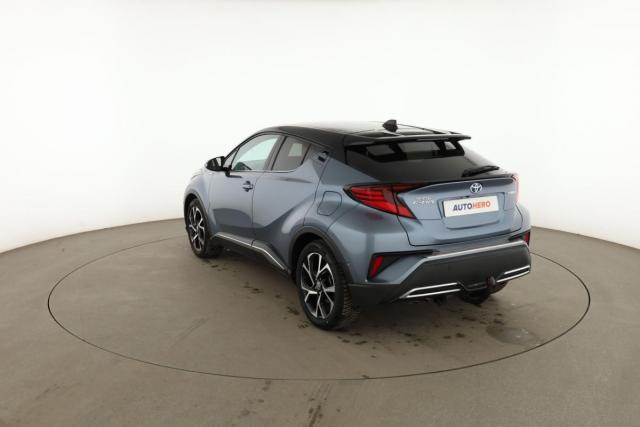 Toyota C-Hr image 6
