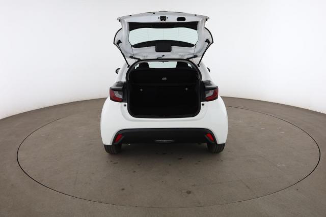 Toyota Yaris image 6