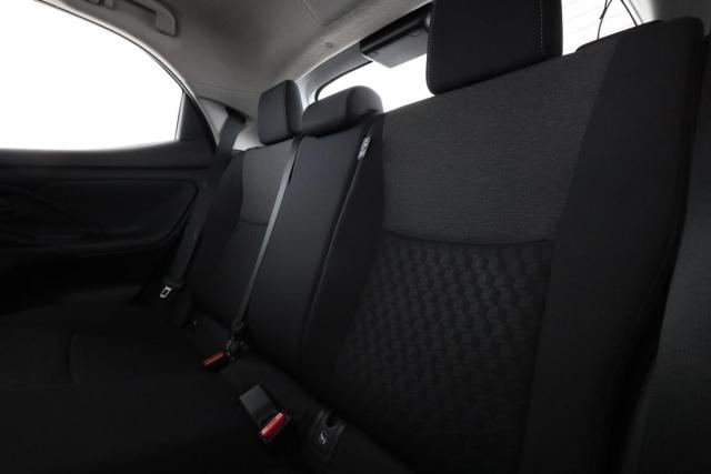 Toyota Yaris image 8