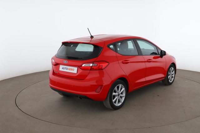 Ford Fiesta image 8