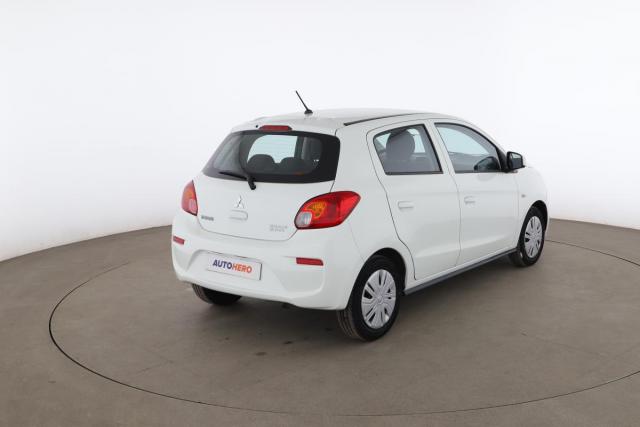 Mitsubishi Space Star image 2