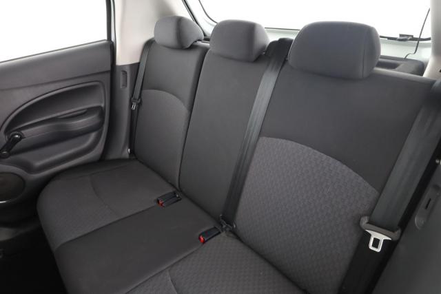 Mitsubishi Space Star image 9