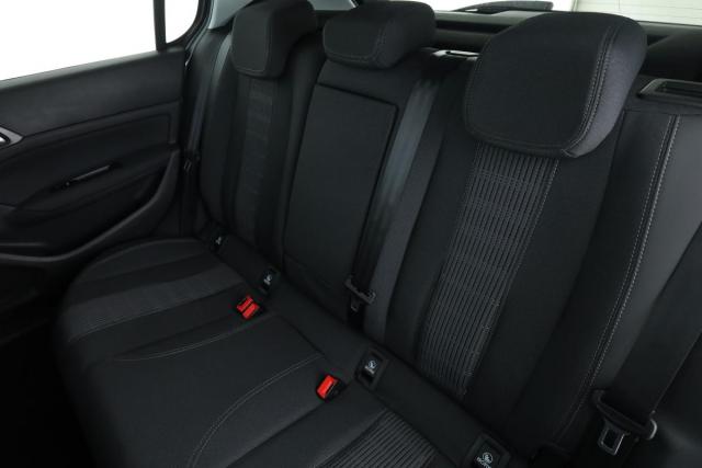 Peugeot 308 image 3