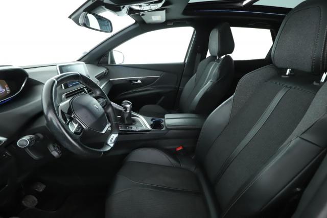 Peugeot 3008 image 2